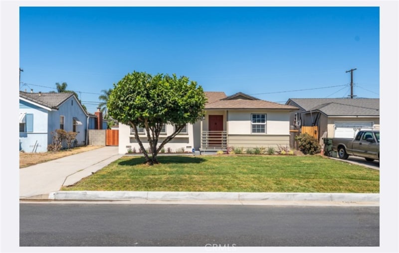 13203 Lakewood Blvd in Downey, CA - Building Photo