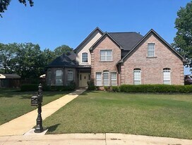 529 Wooten Cv in Tupelo, MS - Building Photo