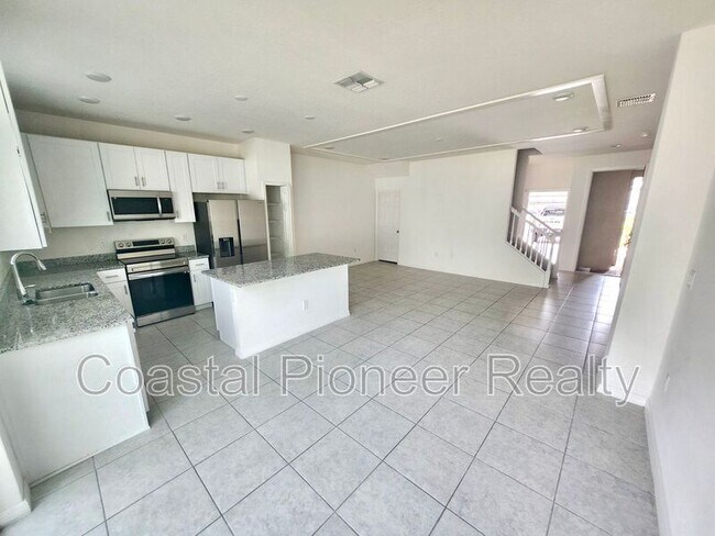 4383 Paraglider Pl in Wesley Chapel, FL - Building Photo - Building Photo