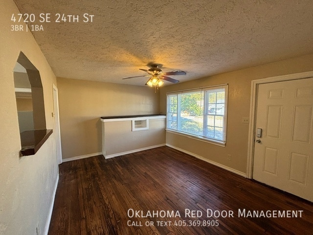 4720 SE 24th St in Del City, OK - Building Photo - Building Photo