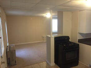 3 Curtice Avenue, Unit APT#1 in Concord, NH - Foto de edificio - Building Photo