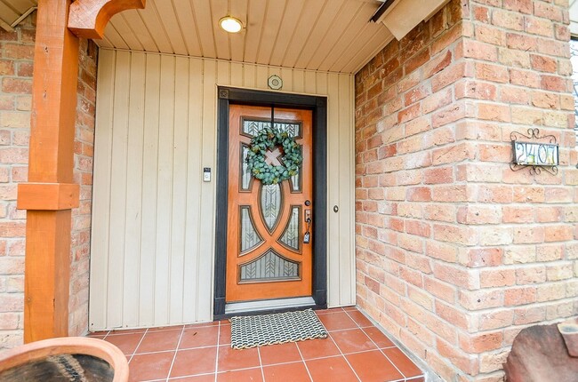 2407 Sugar Mill Dr in Sugar Land, TX - Building Photo - Building Photo