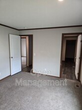 511 E 1st St in Huxley, IA - Building Photo - Building Photo