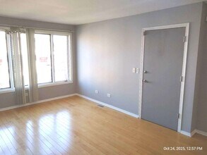 7445 W Belmont Ave in Chicago, IL - Building Photo - Building Photo