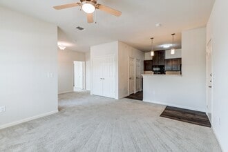 Live Oak Apartments in Georgetown, TX - Building Photo - Building Photo