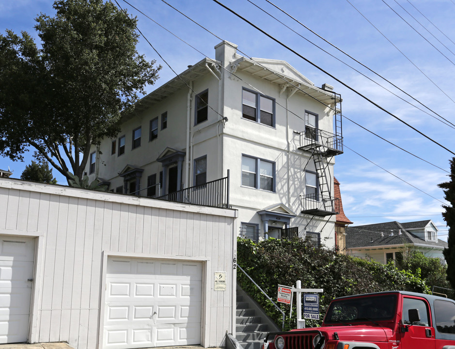 1362-1364 E 27th St in Oakland, CA - Building Photo