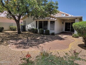 4411 E Desert Wind Dr. in Phoenix, AZ - Building Photo - Building Photo