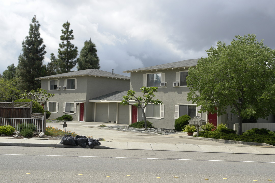 1039 S Livermore Ave in Livermore, CA - Building Photo