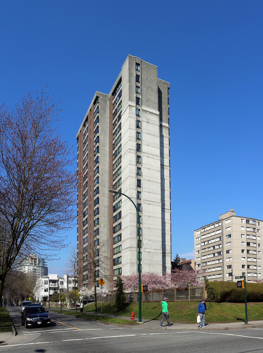 Nicholson Tower in Vancouver, BC - Building Photo