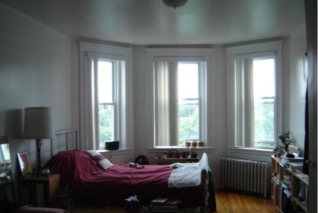 121 Park Dr, Unit 38 in Boston, MA - Foto de edificio