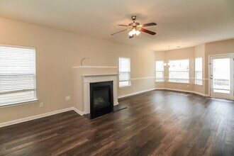 1585 Tigris Ct in Atlanta, GA - Building Photo - Building Photo