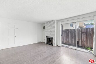 1811 Parnell Ave in Los Angeles, CA - Building Photo - Building Photo