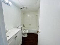 4444 Victory Dr photo'