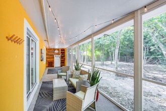 129 Arctic Ave in Tavernier, FL - Building Photo - Building Photo