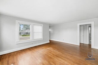 1005 Hoke St in Gadsden, AL - Building Photo - Building Photo