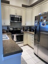 345 Fillmore St, Unit 403 in Denver, CO - Building Photo - Building Photo