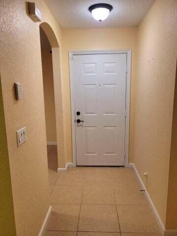 6098 Eaton St in West Palm Beach, FL - Building Photo - Building Photo