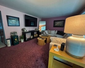 1736 Spence St in Green Bay, WI - Building Photo - Building Photo