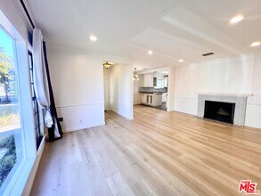 7311 Dunfield Ave in Los Angeles, CA - Building Photo - Building Photo