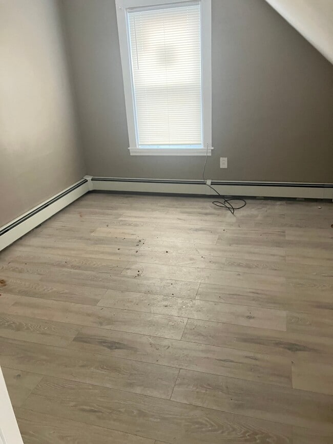 31-33 Harvard St, Unit 14