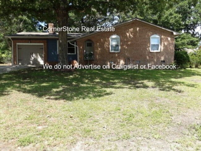 5327 Westminster Dr in Fayetteville, NC - Building Photo - Building Photo