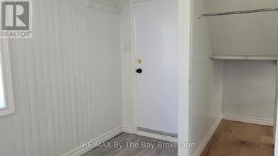 46 Glenwood Dr in Wasaga Beach, ON - Building Photo - Building Photo