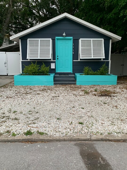 1116 17th St W in Bradenton, FL - Building Photo