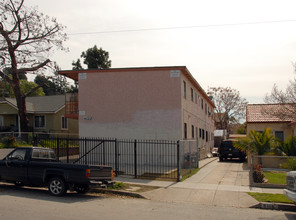 6122 Mesa Ave in Los Angeles, CA - Building Photo - Building Photo