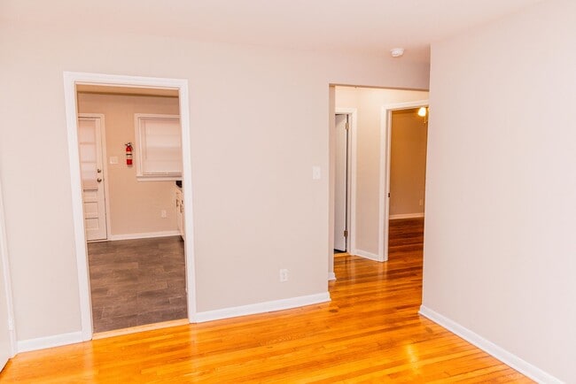 property at 1905 Grayland Ave