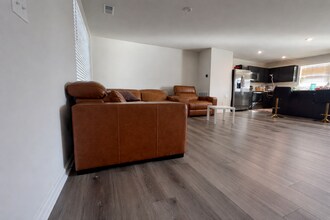 6006 Silverwing Dr in Charlotte, NC - Building Photo - Building Photo