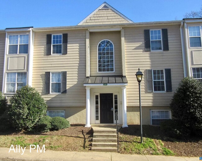 1313 Villa Way