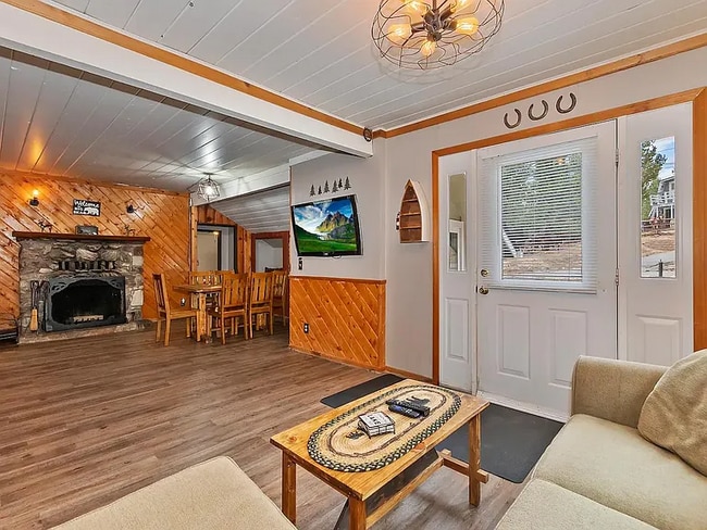 508 Highland Rd in Big Bear Lake, CA - Building Photo - Building Photo