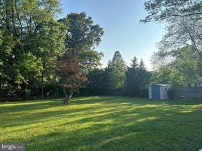 11 Echo Ave in Moorestown, NJ - Building Photo - Building Photo
