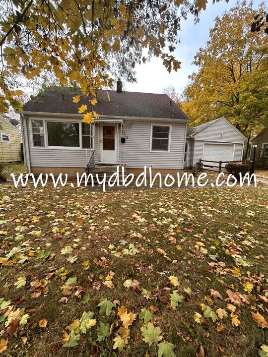 5316 Plaza Dr in Fort Wayne, IN - Building Photo