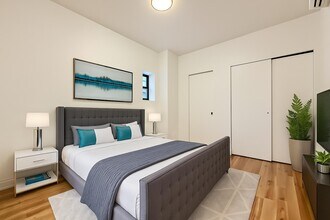 346 W 52nd St in New York, NY - Building Photo - Building Photo