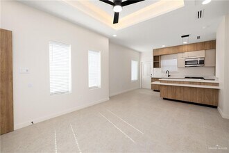 19 S 25th St in McAllen, TX - Building Photo - Building Photo