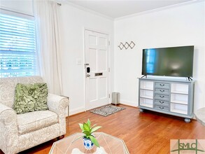 219 W Taylor St in Savannah, GA - Building Photo - Building Photo