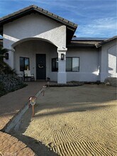 7525 Whitney Ave, Unit 01-901 in Yucca Valley, CA - Building Photo - Building Photo