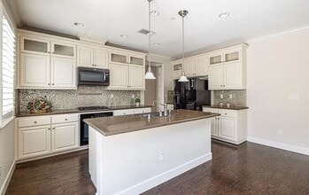 168 Lusitano Way in Gilroy, CA - Building Photo - Building Photo