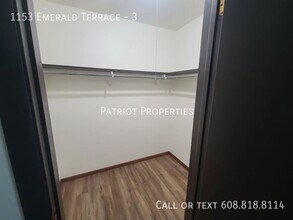 1153 Emerald Terrace in Sun Prairie, WI - Building Photo - Building Photo