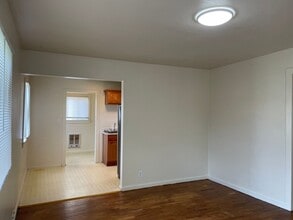 516 Franquette St in Medford, OR - Building Photo - Building Photo
