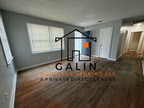 261 W 73rd St in Savannah, GA - Building Photo - Building Photo