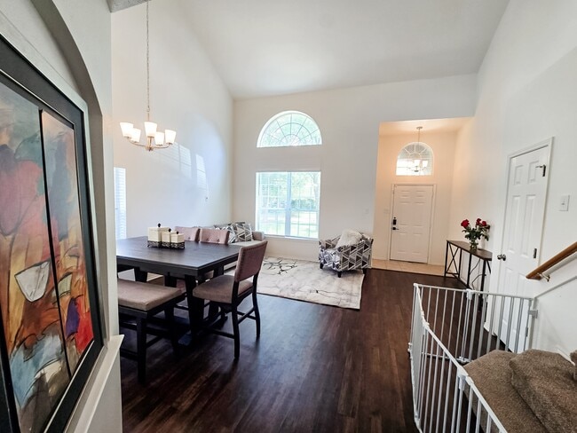 property at 32347 Hunter Park Ct