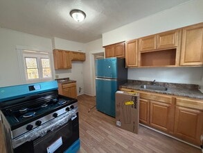 57 Maltby St in New Haven, CT - Building Photo - Building Photo