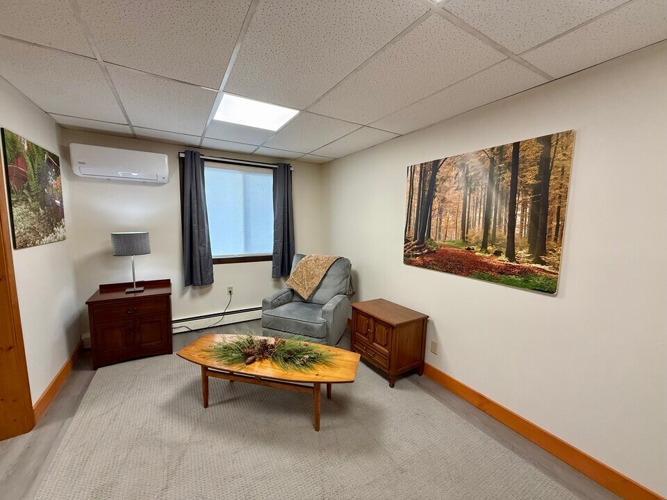 507 E Main St, Unit 2 in Lock Haven, PA - Building Photo