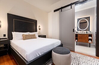 1011 Canal St, Unit SI FL3-ID1513943P in New Orleans, LA - Building Photo - Building Photo