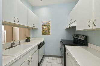 19 Follen St in Boston, MA - Building Photo - Building Photo