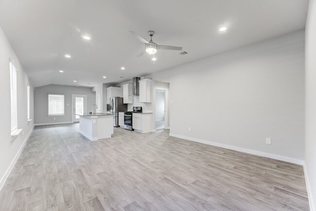 property at 2824 Wingmore Ln