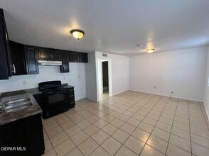 14831 Allemands Ave in El Paso, TX - Building Photo - Building Photo