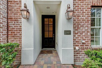 2705 Cohn Garden Ln in Houston, TX - Building Photo - Building Photo